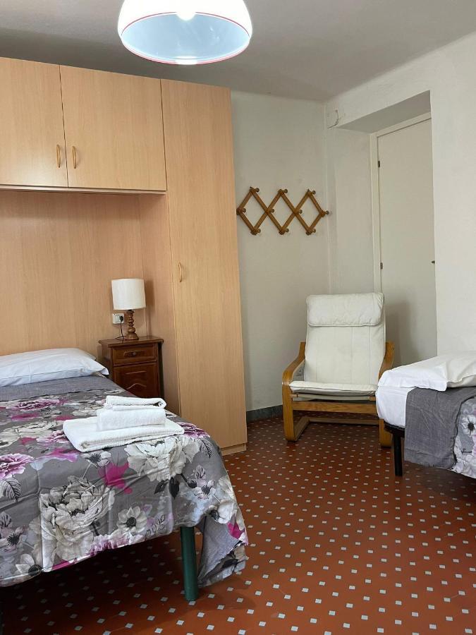Casa Violetta Bed & Breakfast Marina di Massa Eksteriør bilde